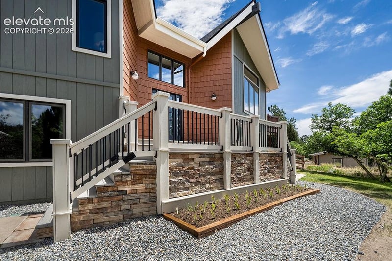 6815 Oak Valley Ln, Colorado Springs, CO 80919