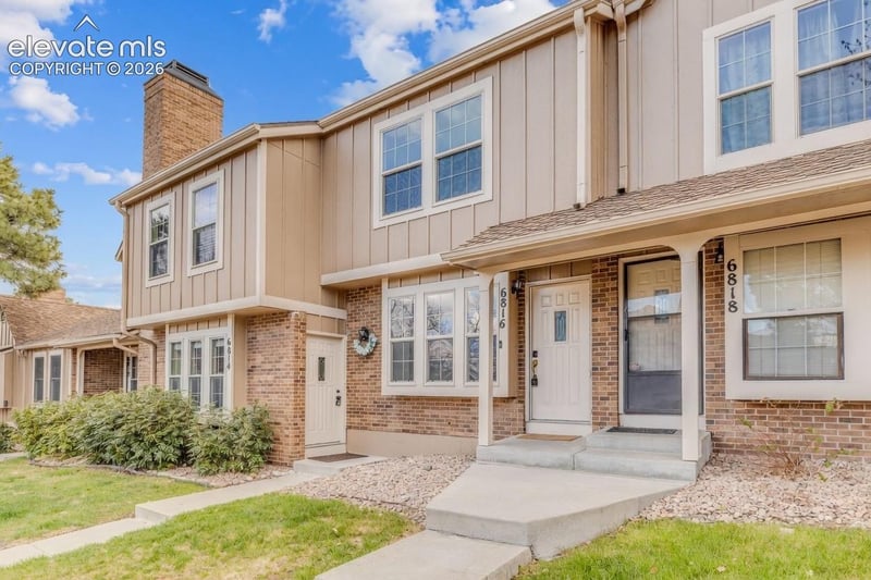 6816 Ravencrest Dr, Colorado Springs, CO 80919