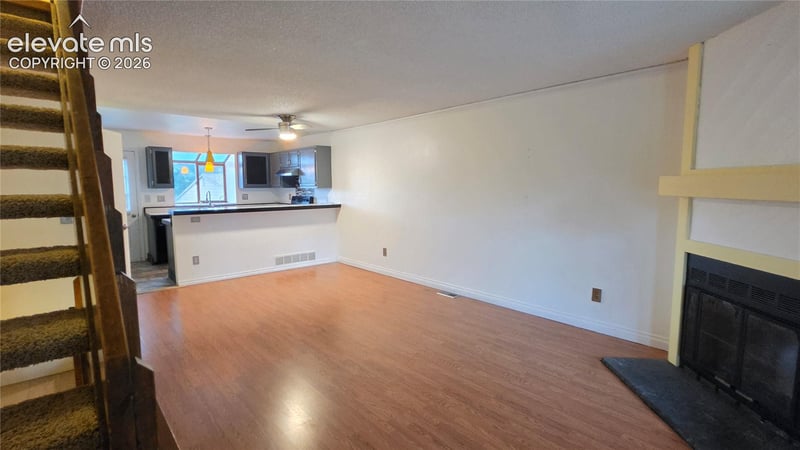 6818 Ravencrest Dr, Colorado Springs, CO 80919