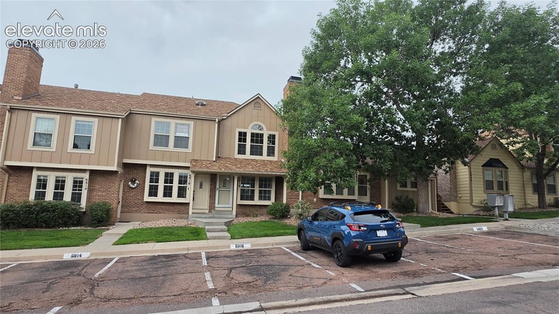 6818 Ravencrest Dr, Colorado Springs, CO 80919