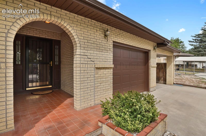 6820 Cliff Palace Ct, Colorado Springs, CO 80911