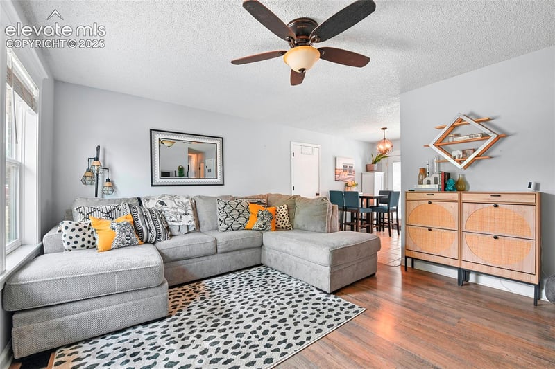 6830 Parkridge Ct, Colorado Springs, CO 80915