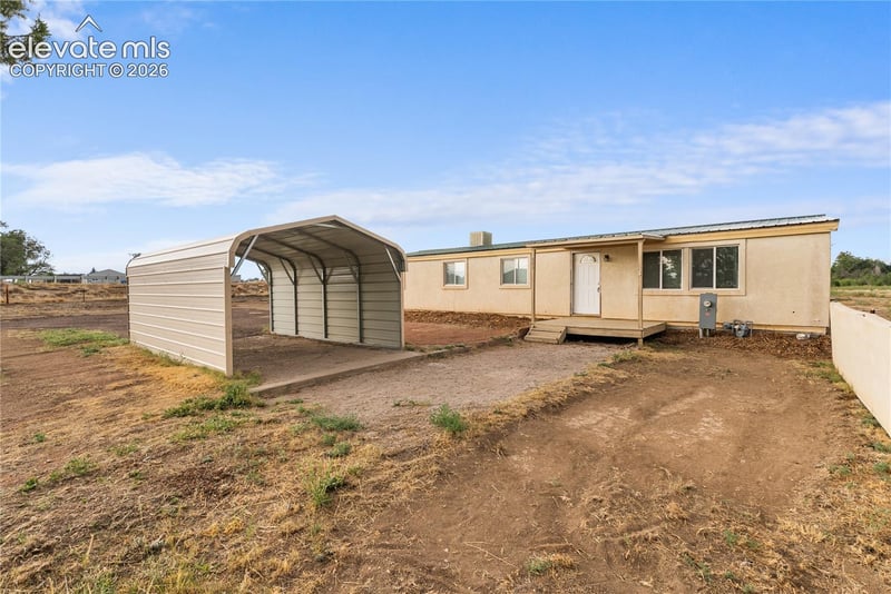 685 7th St, Penrose, CO 81240