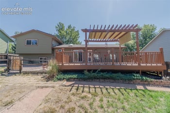 6870 Riverwood Ln, Colorado Springs, CO 80918