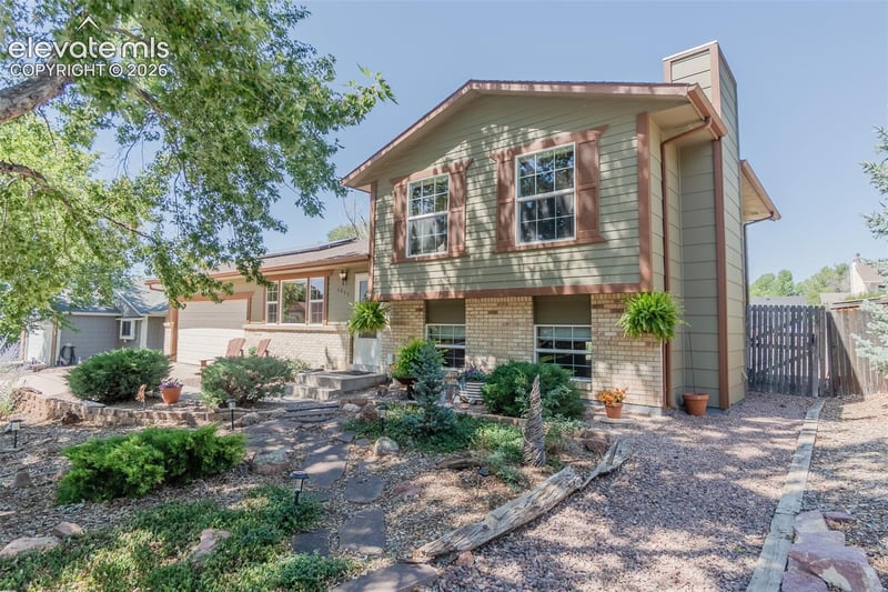 6870 Riverwood Ln, Colorado Springs, CO 80918