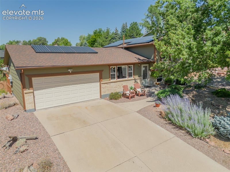 6870 Riverwood Ln, Colorado Springs, CO 80918