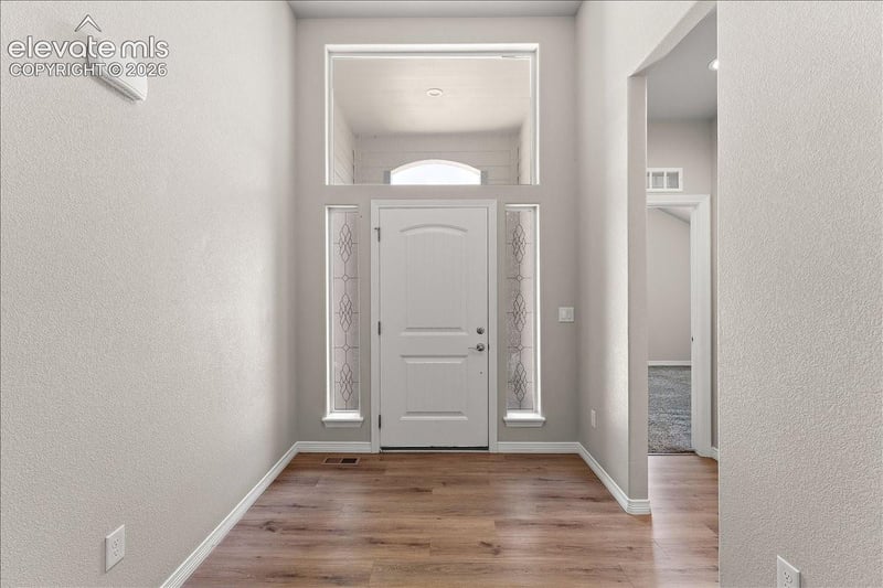 6886 Volga Dr, Colorado Springs, CO 80925