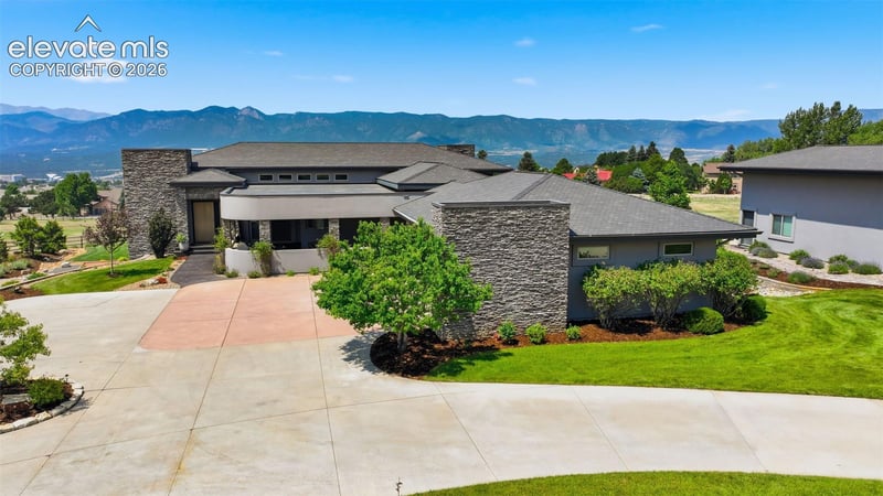 690 Mission Hill Way, Colorado Springs, CO 80921