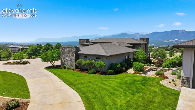 690 Mission Hill Way, Colorado Springs, CO 80921
