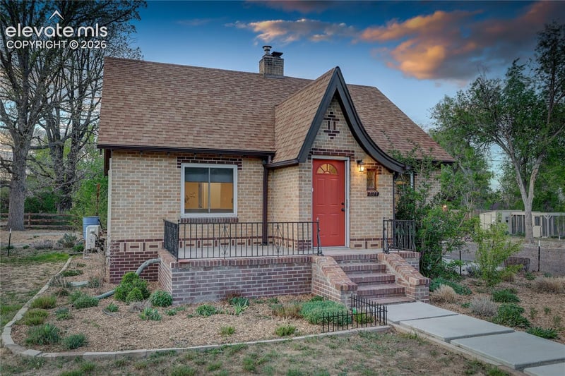 6907 W 12th Ave, Lakewood, CO 80214
