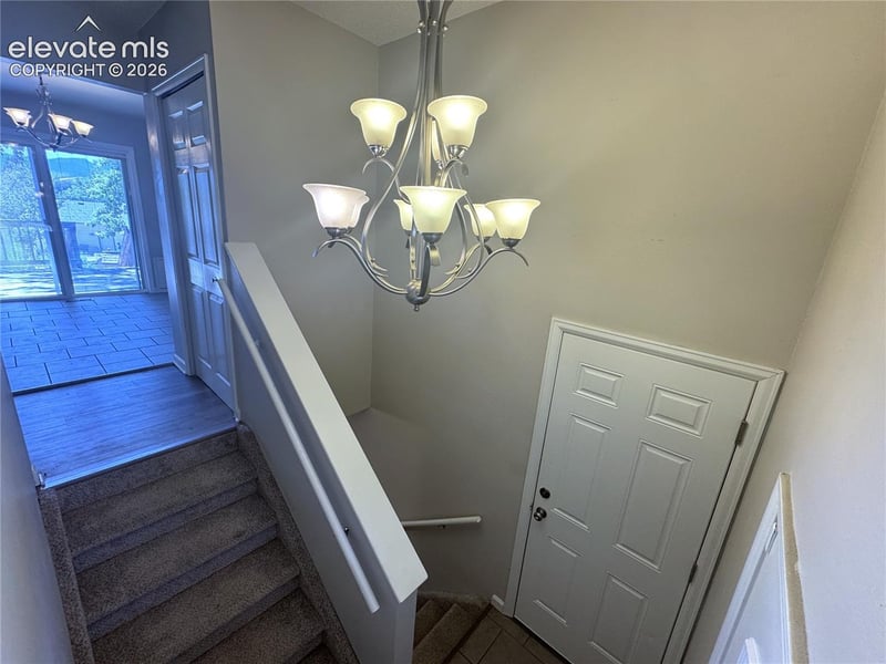 6910 Fielding Cir, Colorado Springs, CO 80911