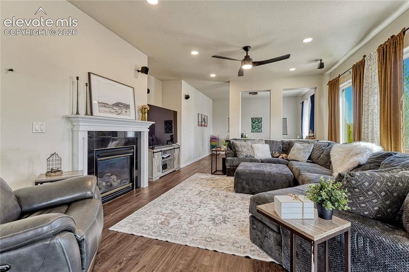 6923 Quiet Pond Pl, Colorado Springs, CO 80923