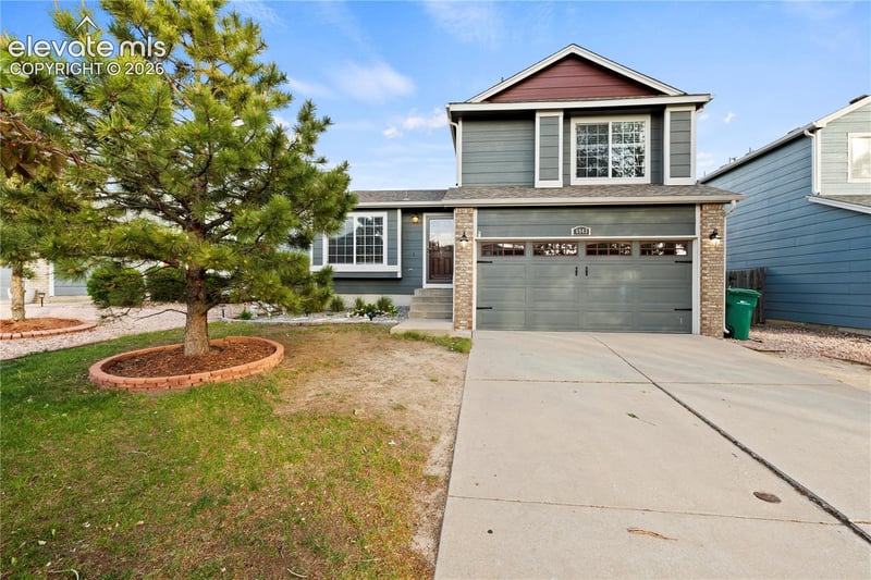 6943 Cabriolet Dr, Colorado Springs, CO 80923