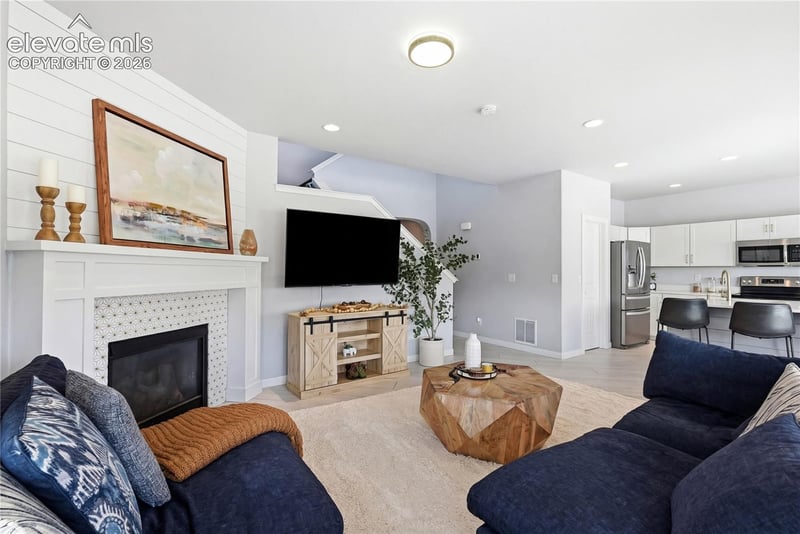 6945 Sedgerock Ln, Colorado Springs, CO 80927