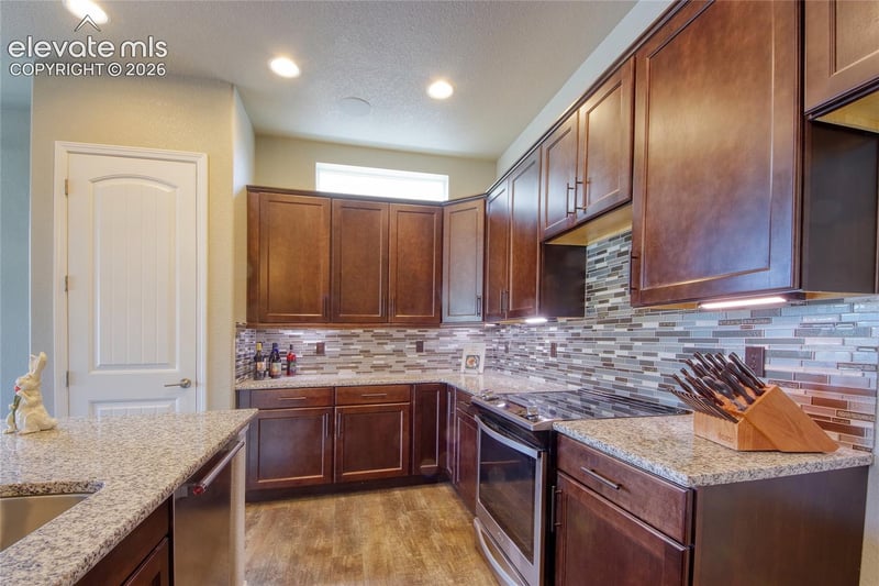6960 Mustang Rim Dr, Colorado Springs, CO 80923