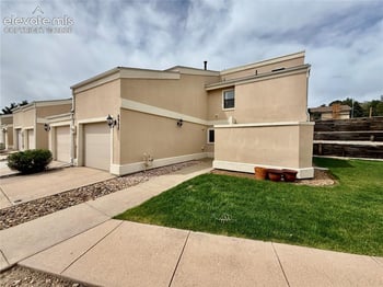 6963 Gayle Lyn Ln, Colorado Springs, CO 80919