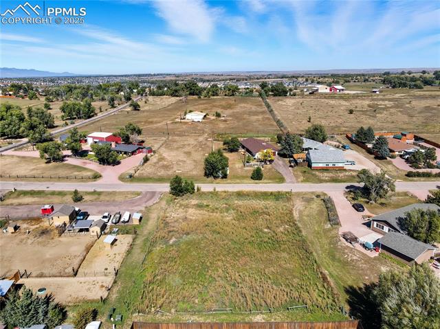 7 Circle C Rd, Fountain, CO 80817