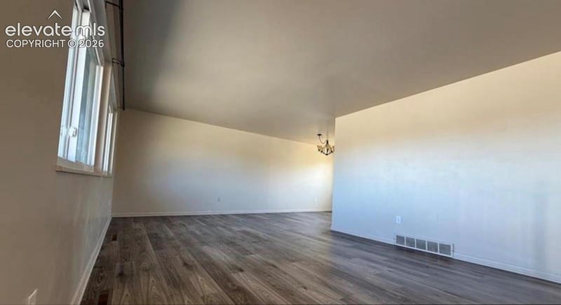 7 Echo Pl, Pueblo, CO 81003