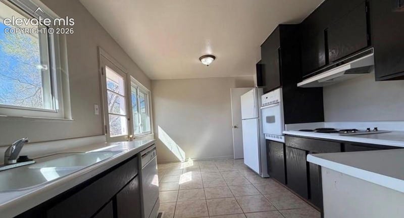 7 Echo Pl, Pueblo, CO 81003