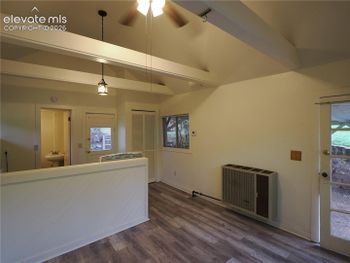 7 Ute Trl, Manitou Springs, CO 80829