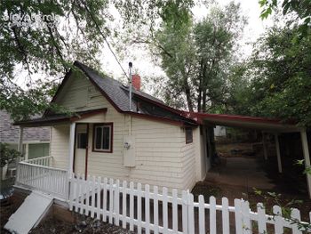 7 Ute Trl, Manitou Springs, CO 80829