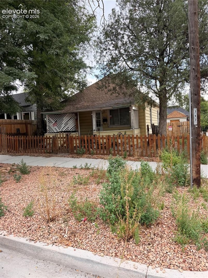 701 N Corona St, Colorado Springs, CO 80903