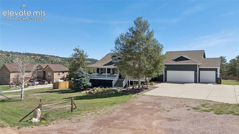 703 Platt Ln, Palmer Lake, CO 80133