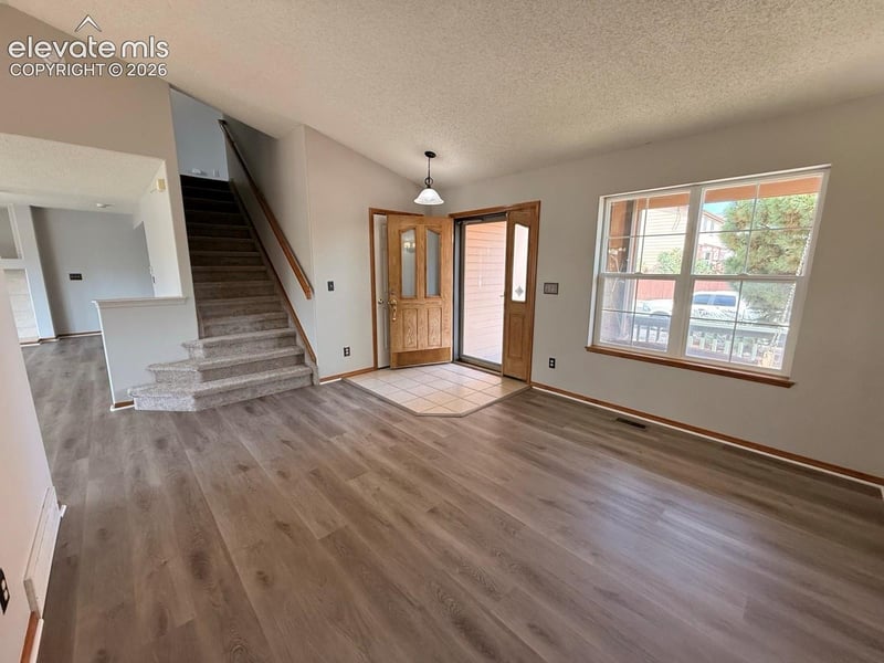 7042 Grand Prairie Dr, Colorado Springs, CO 80923