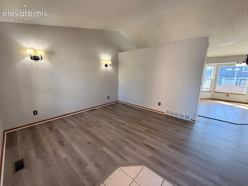 7042 Grand Prairie Dr, Colorado Springs, CO 80923