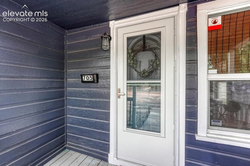 705 N Corona St, Colorado Springs, CO 80903