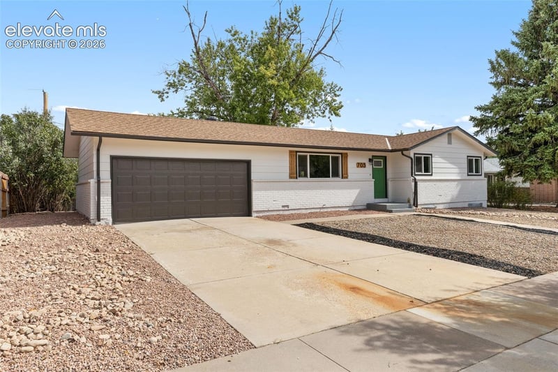 705 Pioneer Ln, Colorado Springs, CO 80904