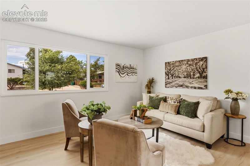 705 Pioneer Ln, Colorado Springs, CO 80904