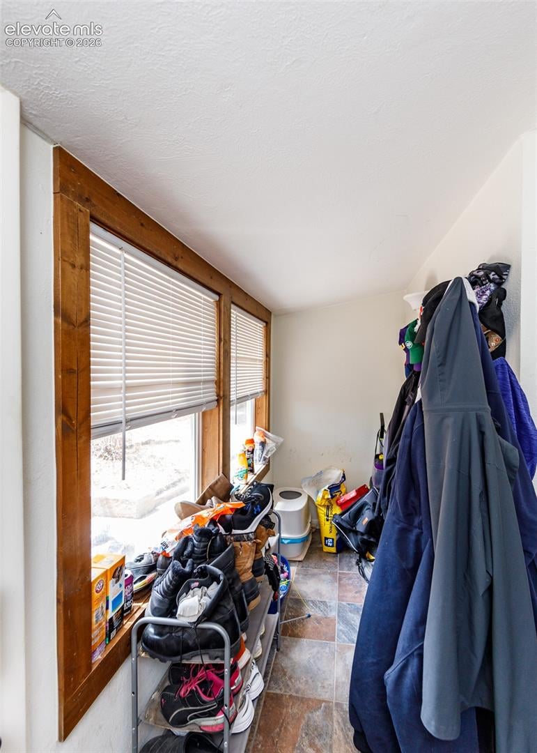 708 W 10th St, Walsenburg, CO 81089