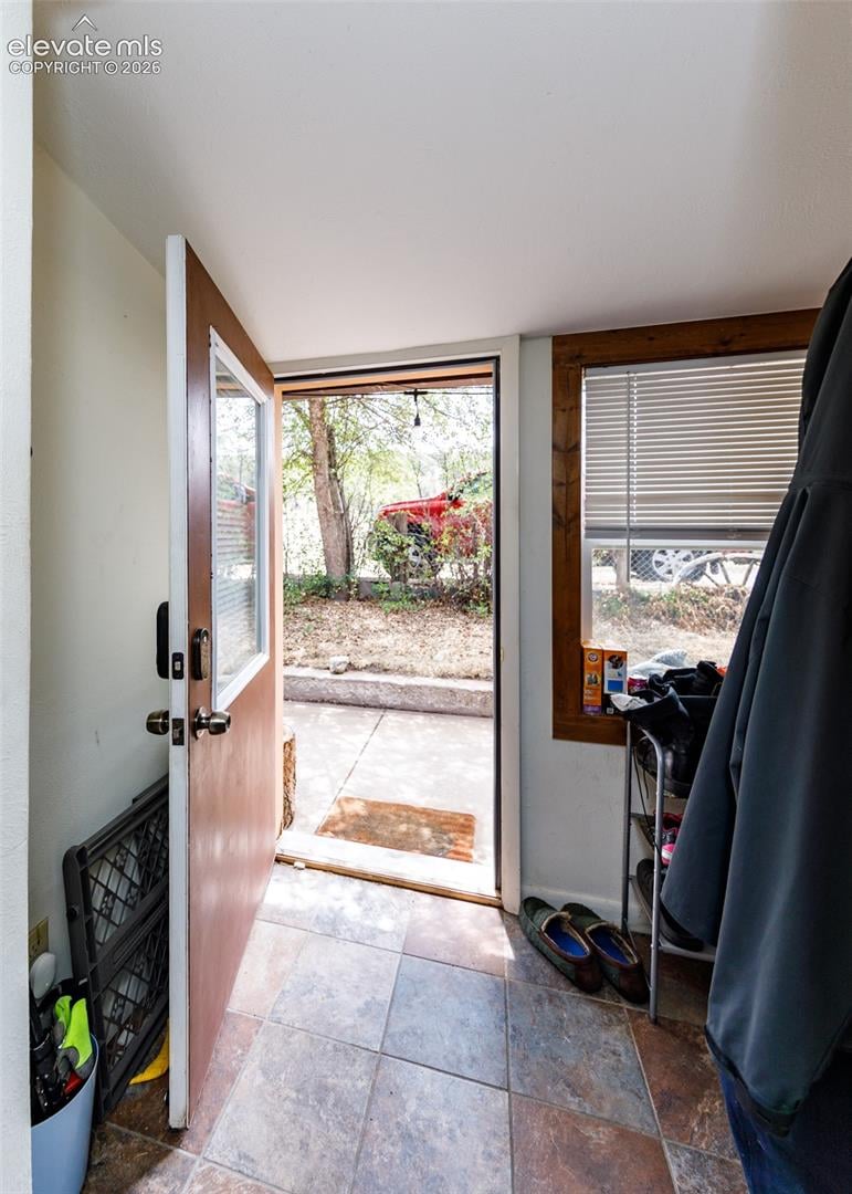 708 W 10th St, Walsenburg, CO 81089