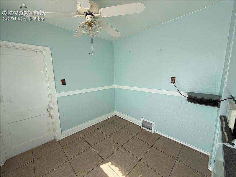 710 E Mesa Ave, Pueblo, CO 81006