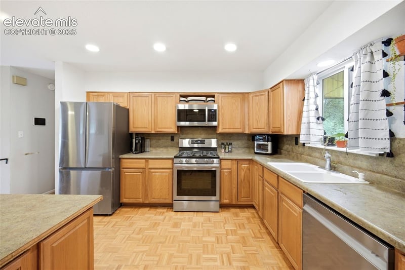 7110 Metropolitan St, Colorado Springs, CO 80911