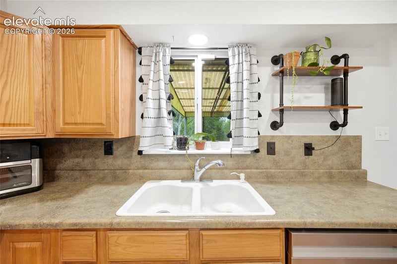 7110 Metropolitan St, Colorado Springs, CO 80911
