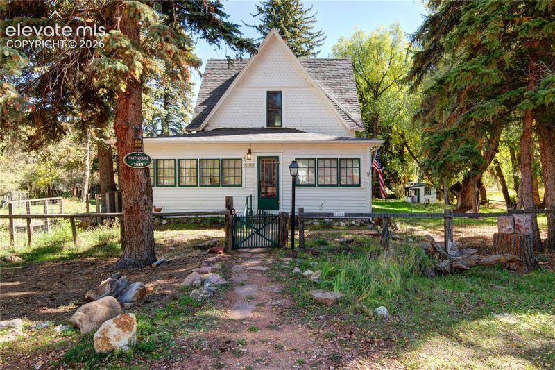 7115 Maple St, Green Mountain Falls, CO 80819