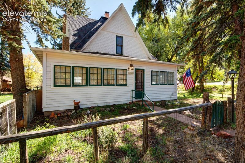 7115 Maple St, Green Mountain Falls, CO 80819