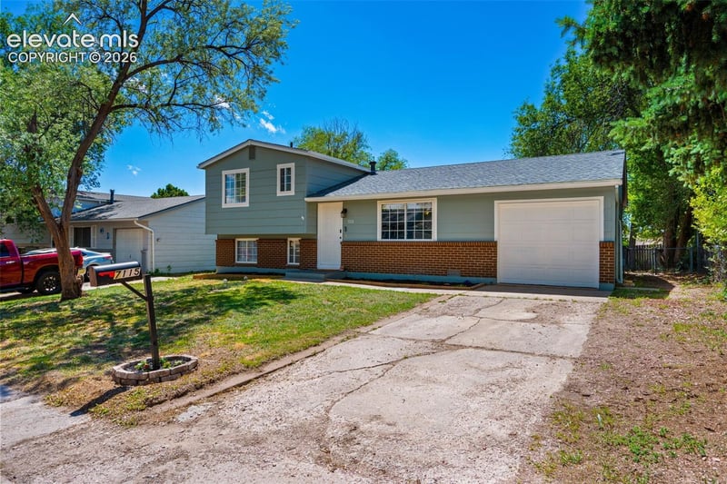 7115 White Mountain Dr, Colorado Springs, CO 80915