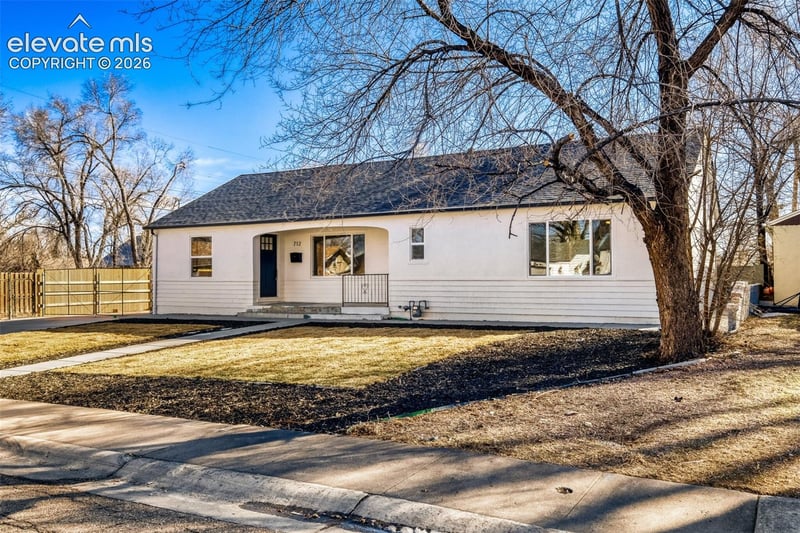 712 W 22nd St, Pueblo, CO 81003
