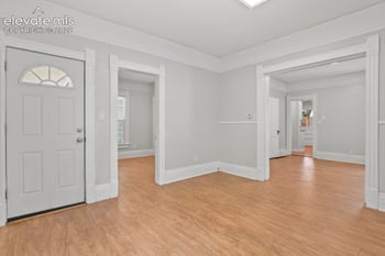 712 N Walnut St, Colorado Springs, CO 80905