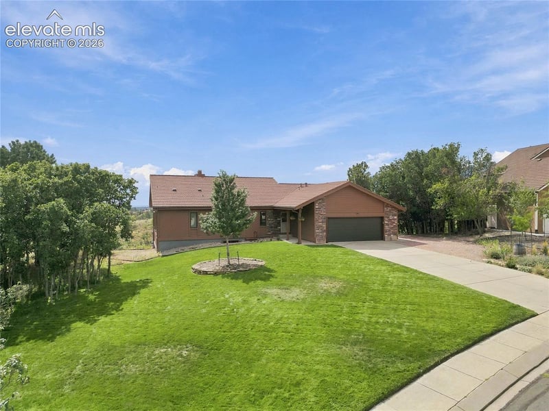 7135 Suntide Pl, Colorado Springs, CO 80919