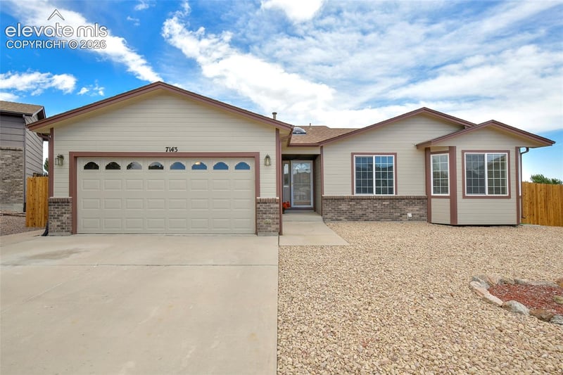 7143 Dove Valley Pl, Colorado Springs, CO 80925