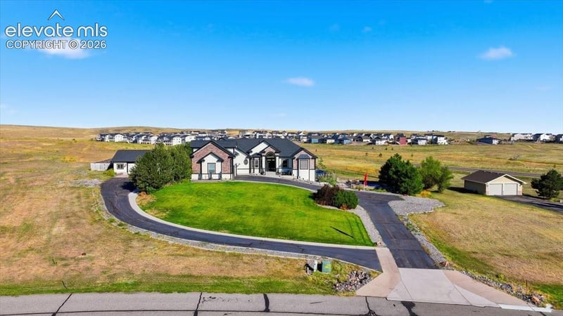 715 Coyote Trl, Elizabeth, CO 80107