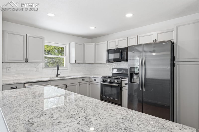 7165 Stowe Cir, Fountain, CO 80817