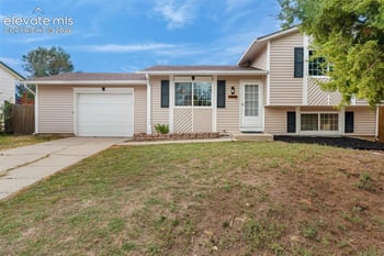7212 River Bend Rd, Colorado Springs, CO 80911