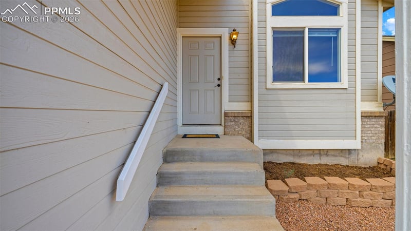 7234 Moss Bluff Ct, Fountain, CO 80817