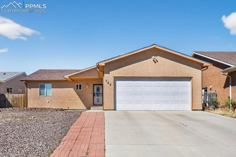 725 S Norwood Ave, Pueblo, CO 81001