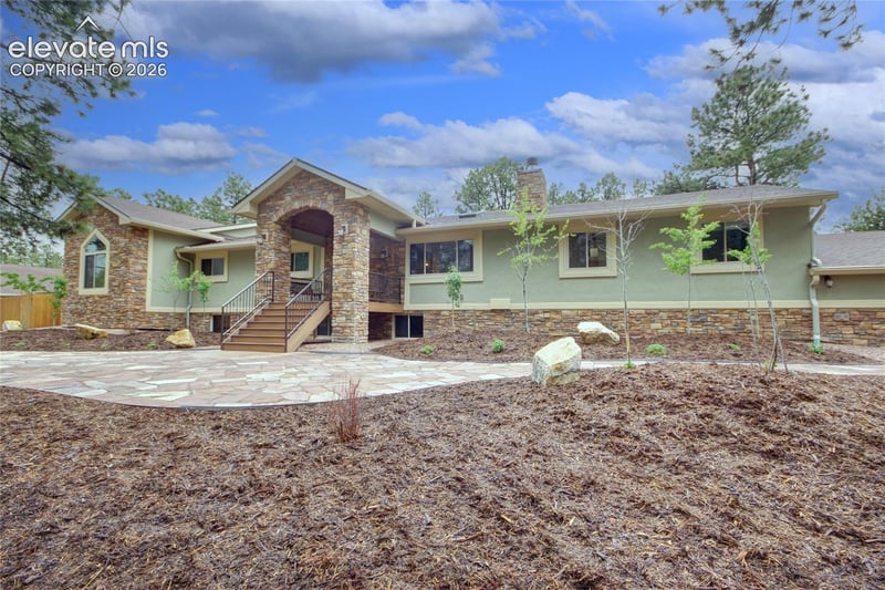 7275 Swan Rd, Colorado Springs, CO 80908
